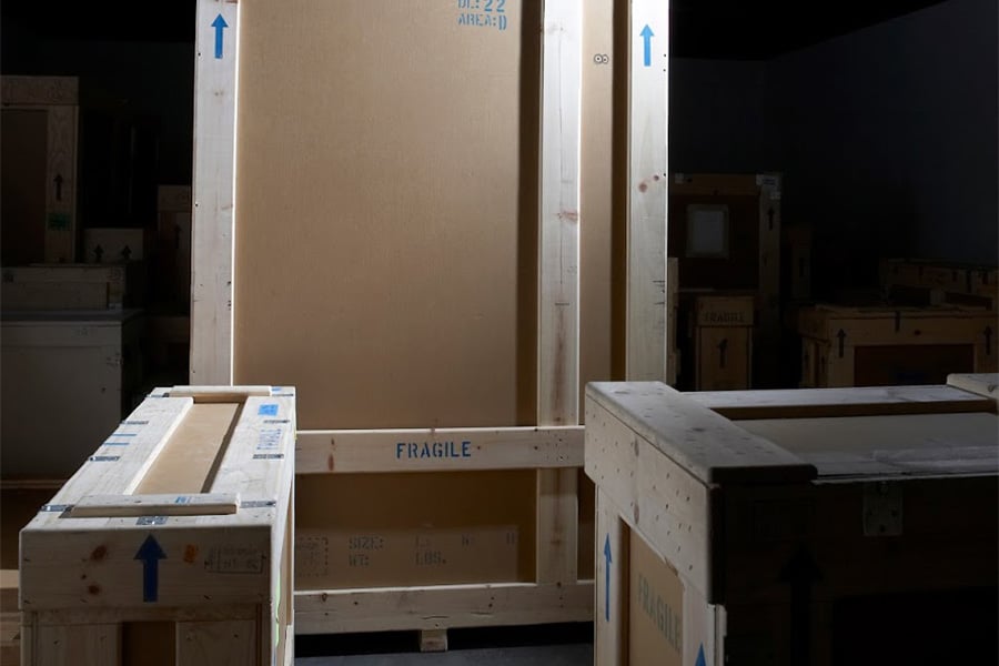 fine-art-storage01 fine-art-storage01